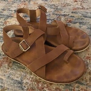 Chaco Otter Leather Strappy Sandals Brown Wayfarer J106530 Womens 8 toffee EUC